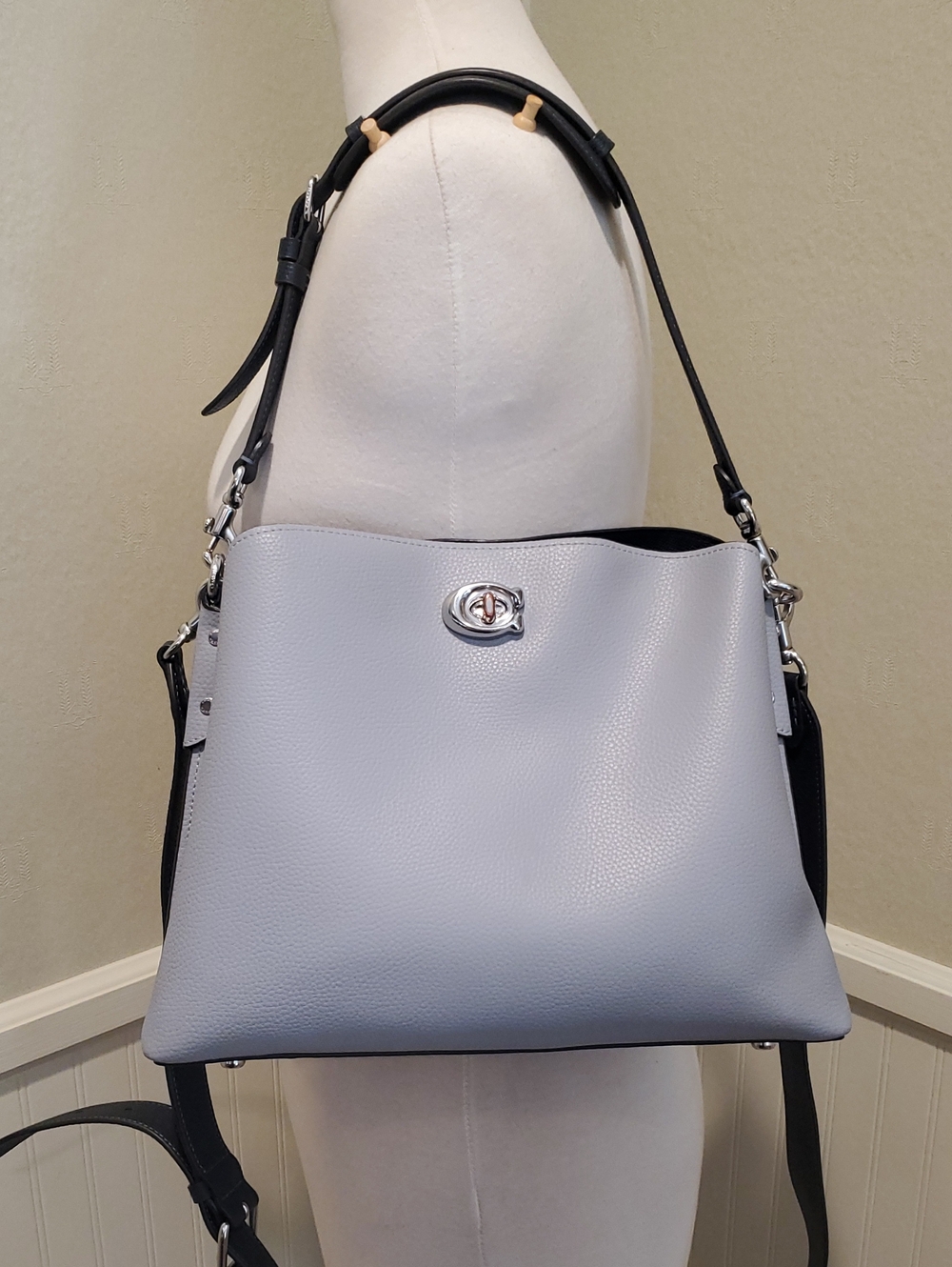Coach Willow Shoulder Bag